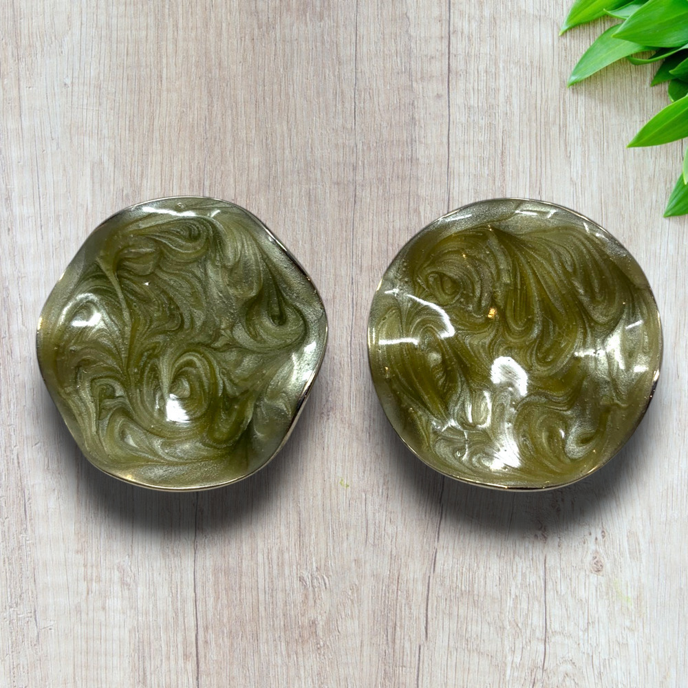 Vintage 1980s Wavy Green Swirl Enamel Pierced Button Earrings Modernist